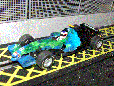 HORNBY - 2007 - 2840 - F1 Honda 2007 #8 - Rubens Barrichello